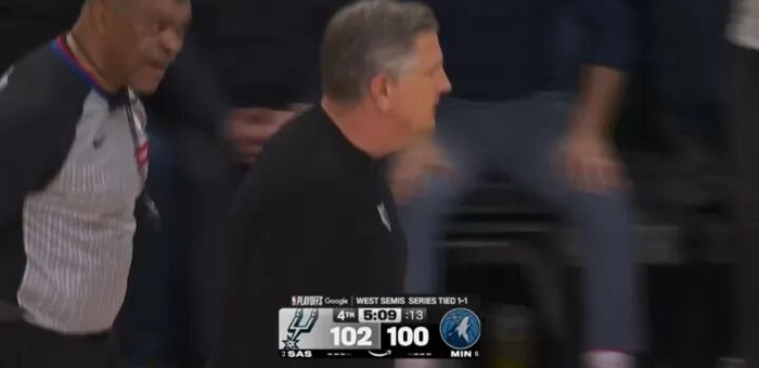kaiyun sports-39分15板5帽！文班骂华子了！裁判竟追主帅骂，真特么活久见！|森林狼|芬奇|文班亚马|圣安东尼奥马刺队|明尼苏达森林狼队_新浪体育_新浪新闻