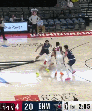 开云体育-爆砍59分！NBA扣篮王麦克朗加冕G联赛历史得分王，球迷跪求转正
